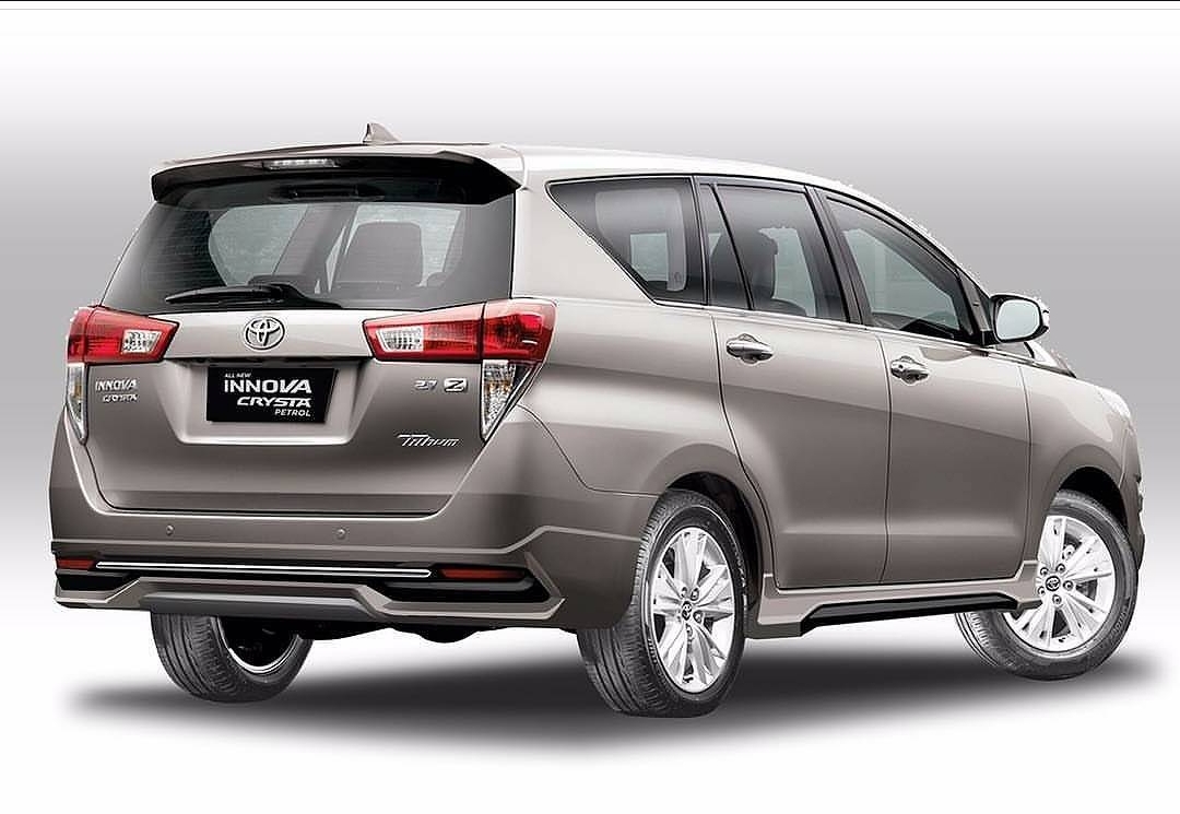 3 Mode Berkendara Toyota Innova Reborn Diesel Membuatnya Menjadi Salah Satu MPV Favorit di Indonesia!