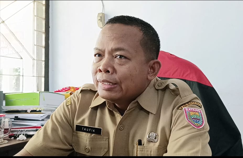 Tak Ada Anggaran, DLH Batang Belum Uji Kandungan Pencemaran Muara Kali Sono Batang Pantai Sigandu-Ujungnegoro