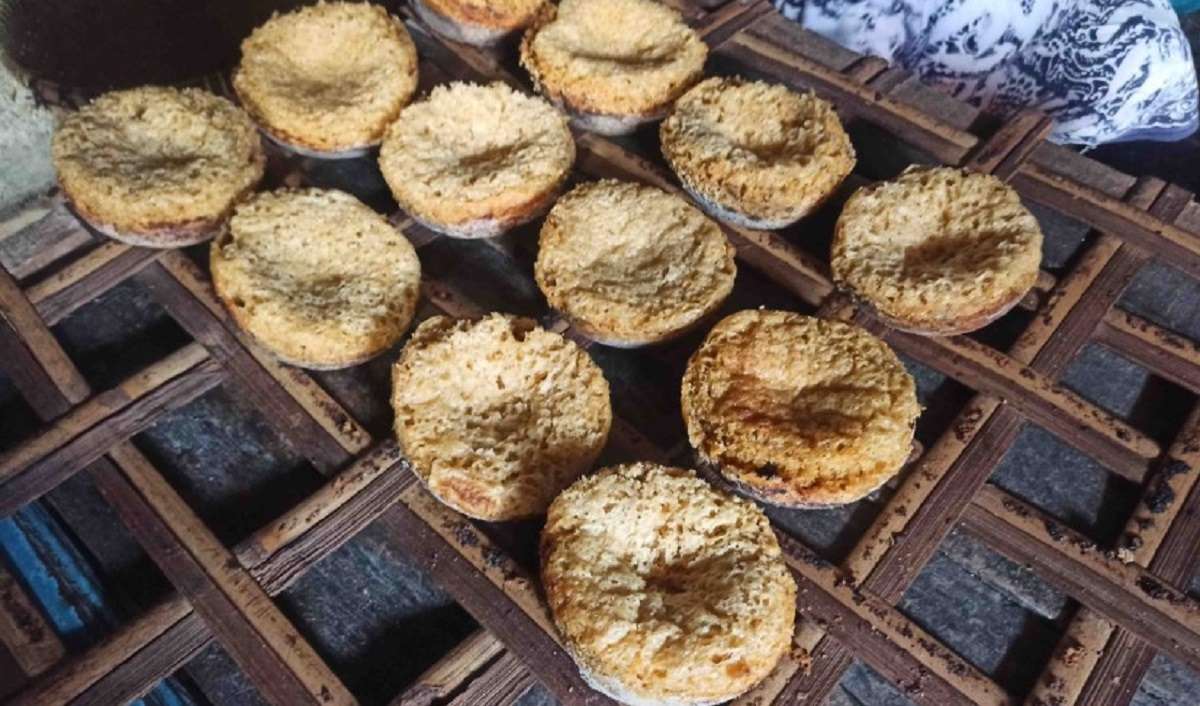 Penasaran dengan Serabi Kalibeluk Warungasem Kab. Batang? Ini Cita Rasa Otentik yang Mulai Langka!