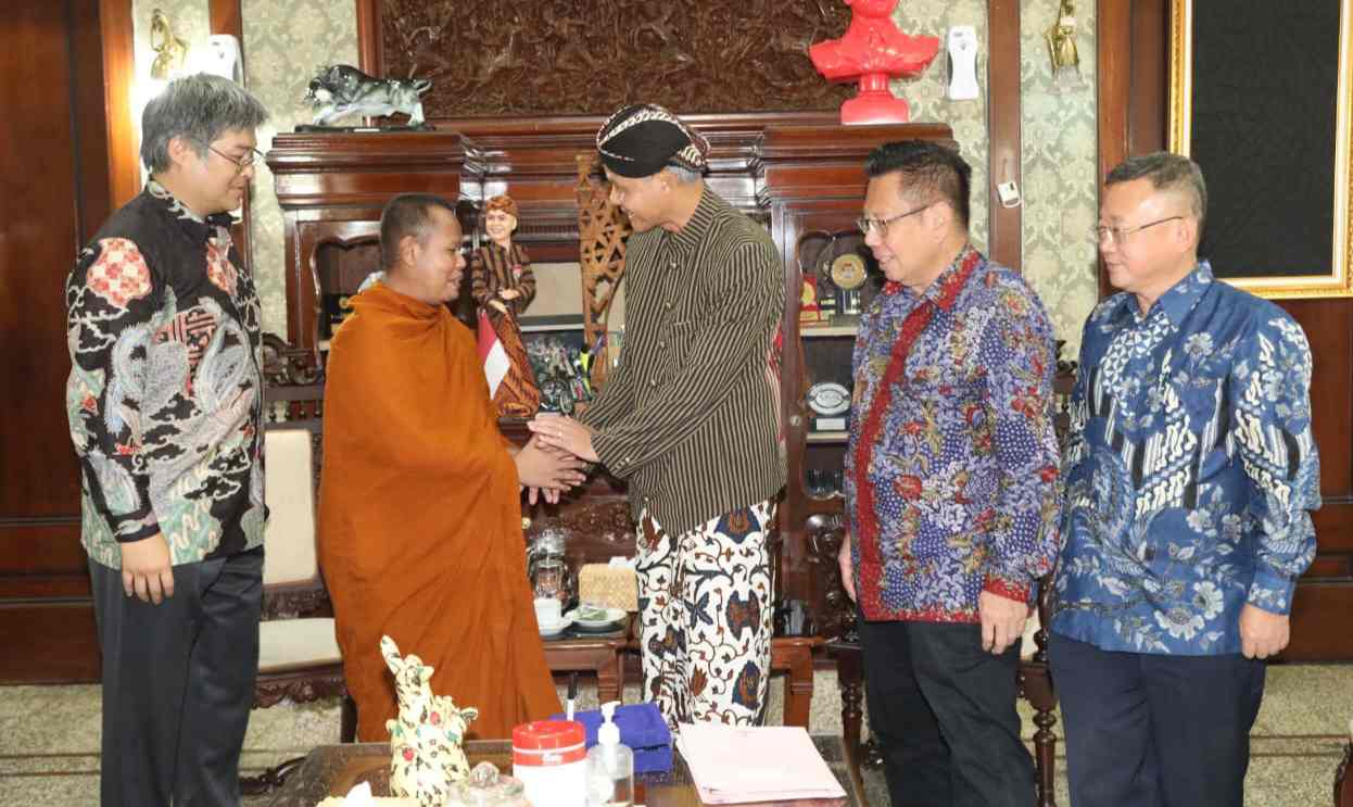 Bahas Peringatan Waisak 2023 di Borobudur, Perwakilan Umat Buddha Temui Ganjar Pranowo