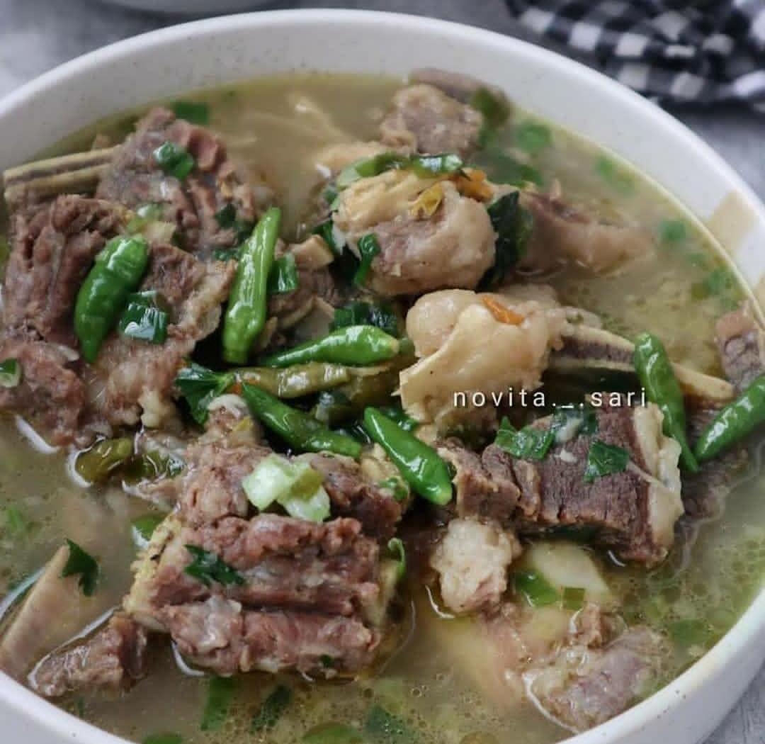 Seger Banget Cocok Buat Menu Makan Siang! 4 Resep Masakan Iga Sapi Tanpa Santan, Simpel dan Lezat