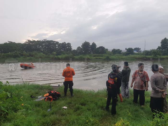 Diduga Depresi, Wanita Muda Terjun ke Sungai Pencongan