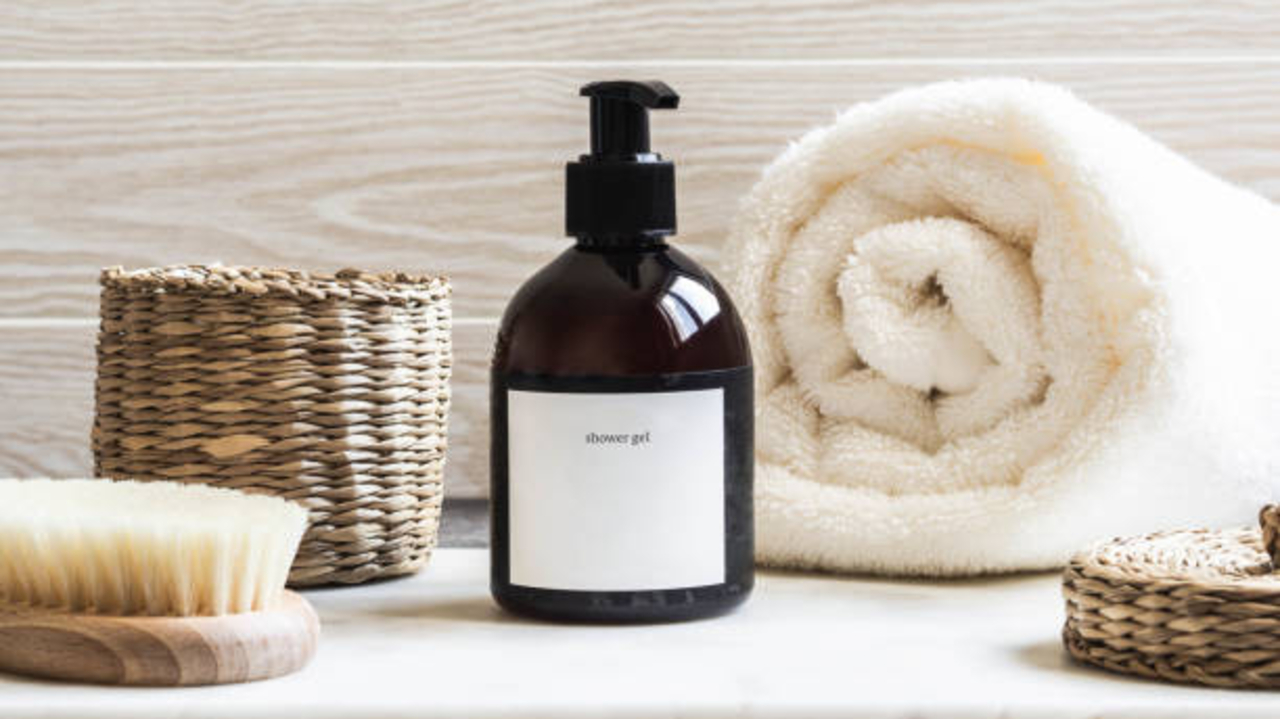 Cek Rekomendasi Sabun Mandi Wangi Tahan Lama dan Memutihkan Kulit Dibawah 50 Ribu, Tersedia di Indomaret