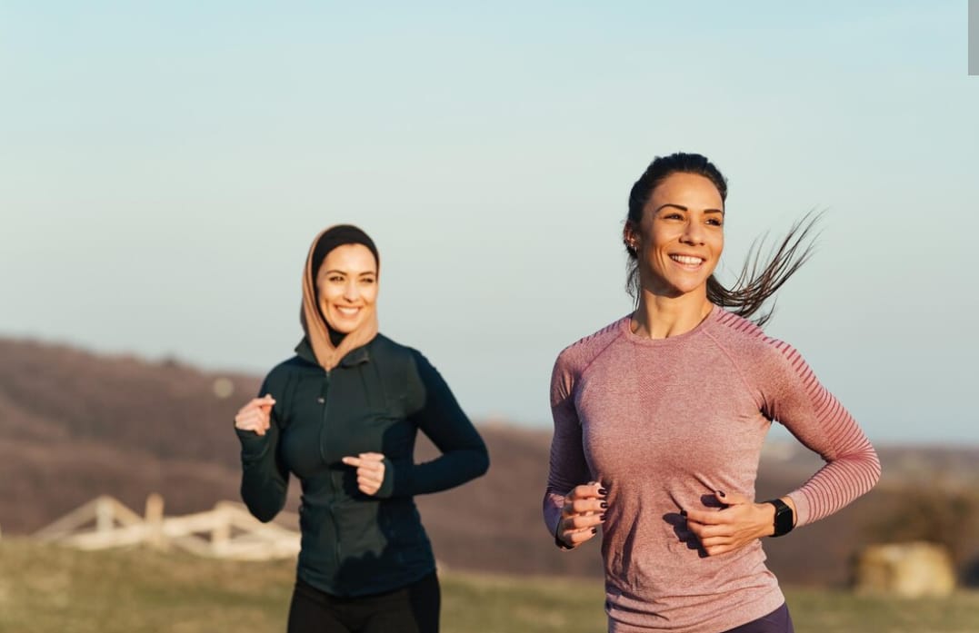 Tren Healing Silent Walking yang Viral untuk Mengurangi Stres dan Bagus untuk Kesehatan