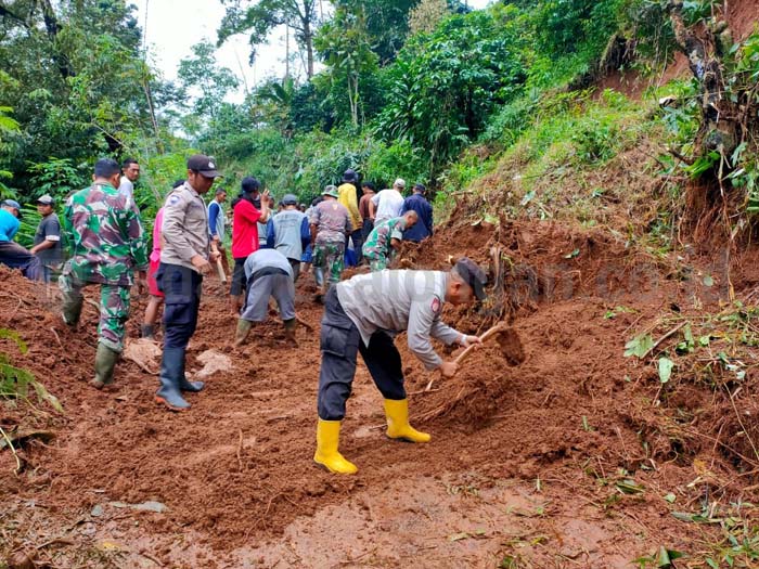 Longsor Terjadi di Dua Desa Kecamatan Doro