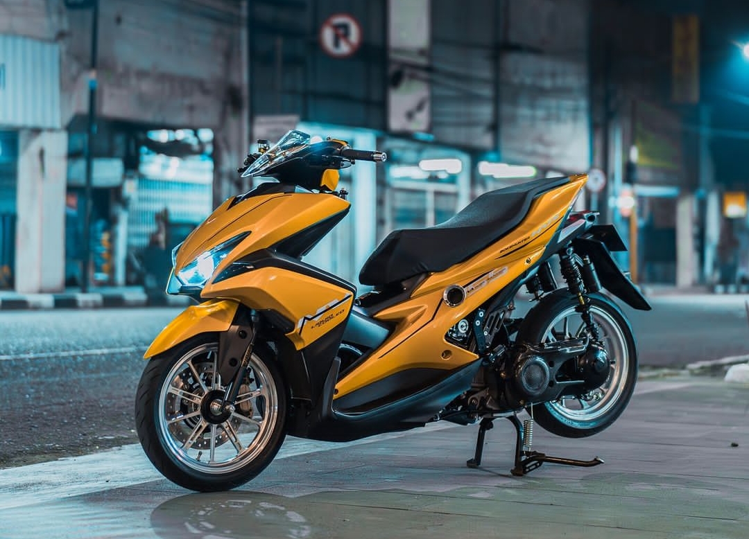 Yamaha Aerox 2024 Siap Merebut Pasar Skuter Matic dengan Banyak Kelebihan yang Dimiliki!