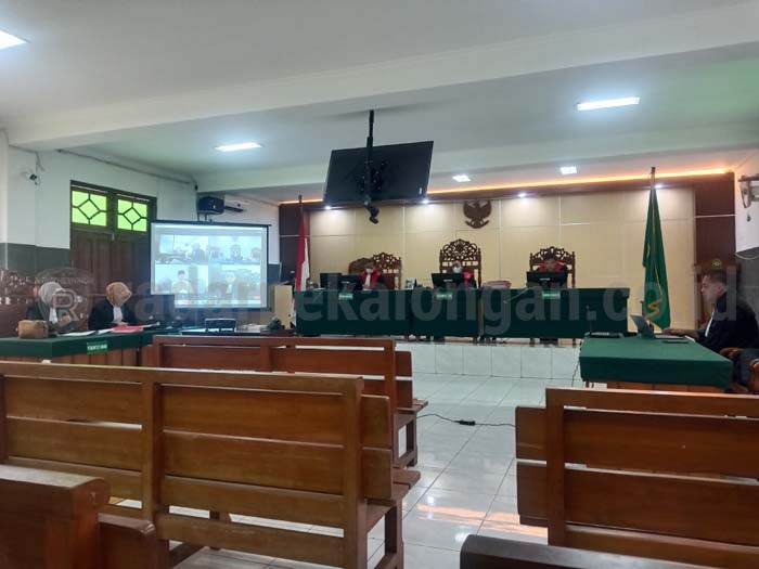 Sidang Kasus Pemalsuan Merek Sarung, Terdakwa Dituntut Dua Tahun