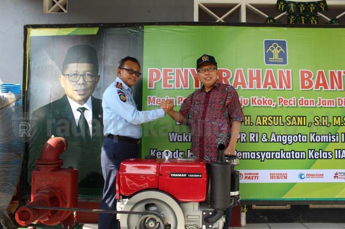 Lapas Pekalongan Terima Bantuan Pompa Air dari Wakil Ketua MPR