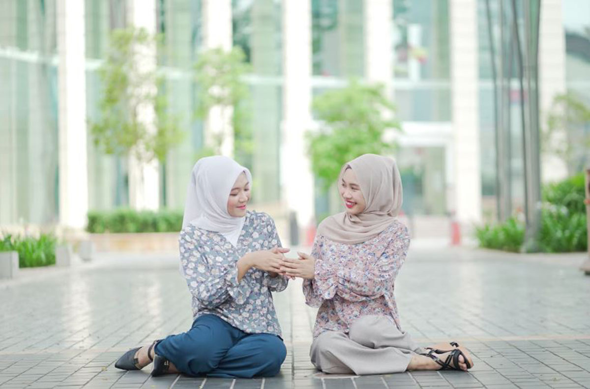 Tren Fashion Ramadhan untuk Gen Z Paling Hits di 2024: Aesthetic dan Monochrome yang Bikin Kamu Makin Nyentrik
