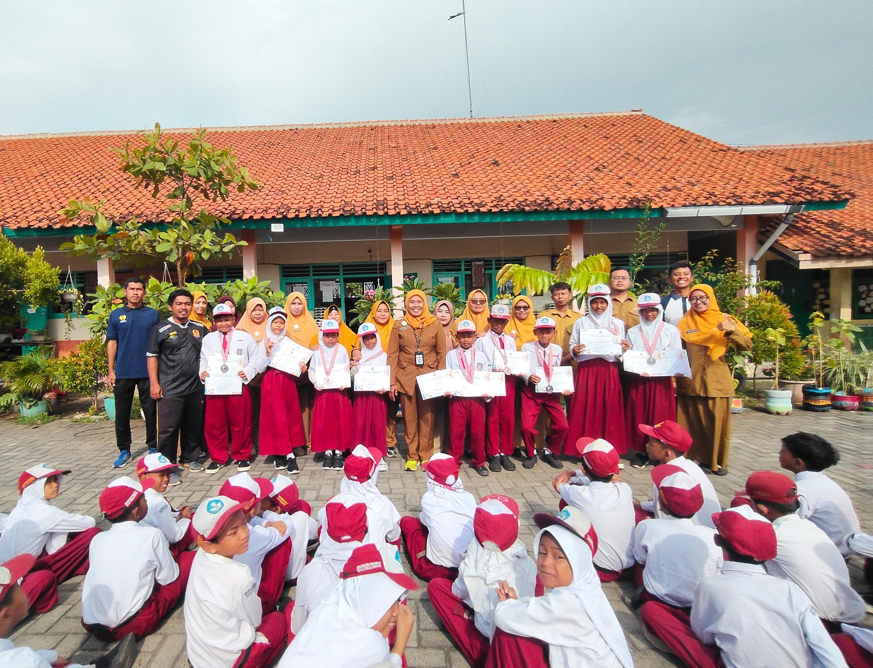 Hebat, SD Kandang Panjang 10 Borong 14 Medali di Popda, Ukir Prestasi Gemilang.