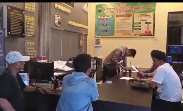 Warga Wiradesa Pekalongan Tertipu Biro Umroh di Medsos, Bayar Rp 46 Juta Tak Diberangkatkan