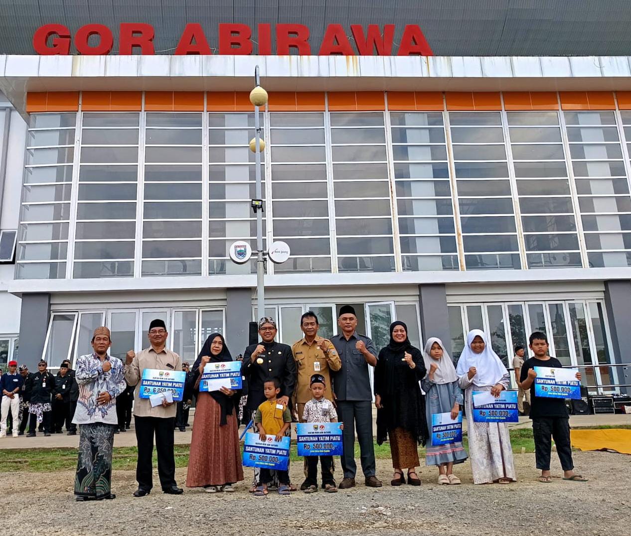 Terima SK, PPPK Paruh Waktu se Batang Syukuran Santuni Anak Yatim