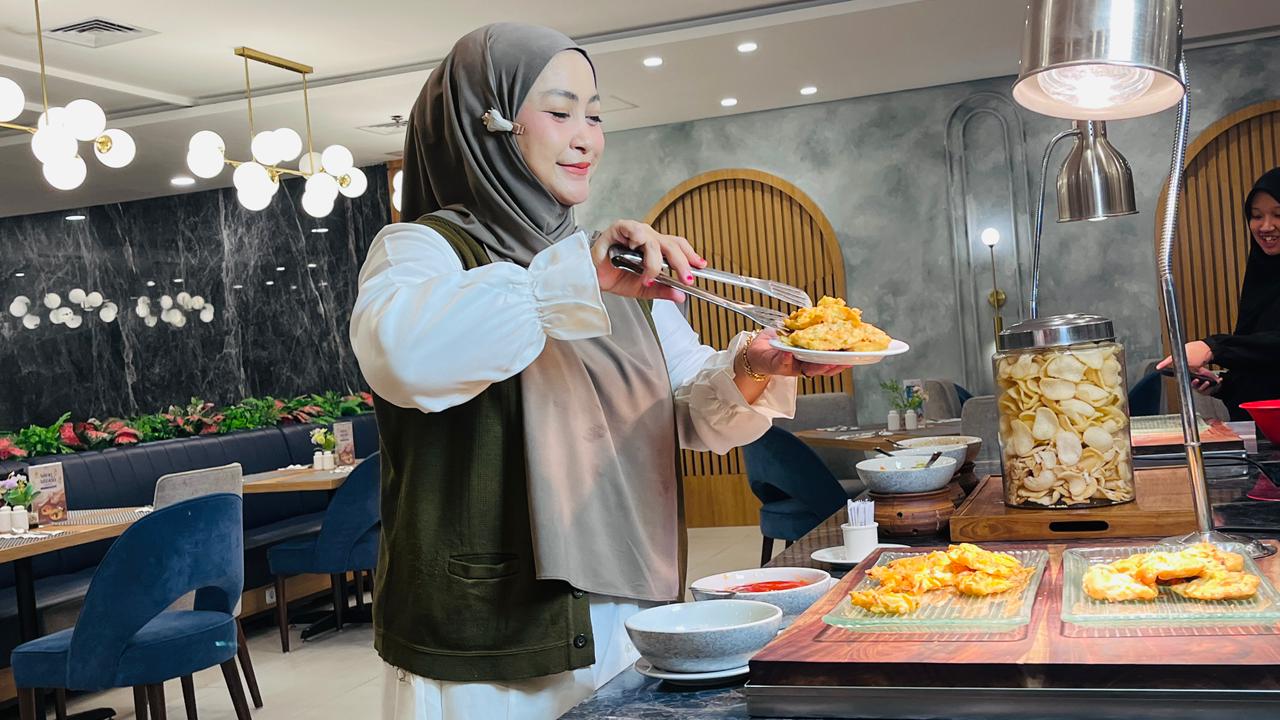 Angkringan Aston Hadir dengan Konsep Baru, Kuliner Tradisional Dibuat Lebih Modern