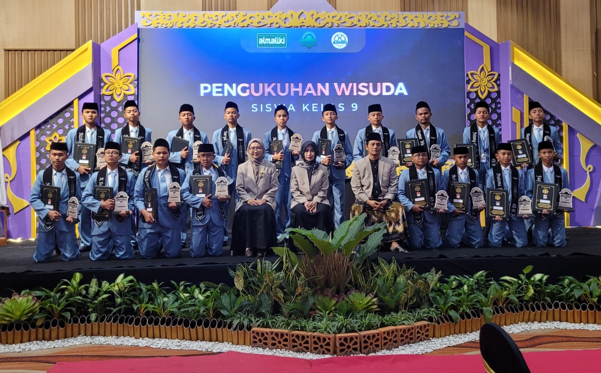 MTs Almaliki Cendekia Pekalongan Cetak Rekor, 8 Lulusannya Diterima di MAN IC