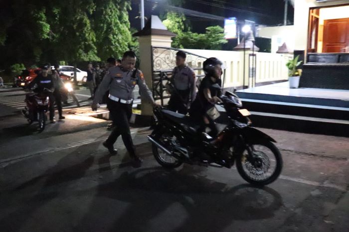 Razia Knalpot Brong Malam Minggu di Kota Kajen, Polres Pekalongan Amankan 41 Motor Berknalpot Brong