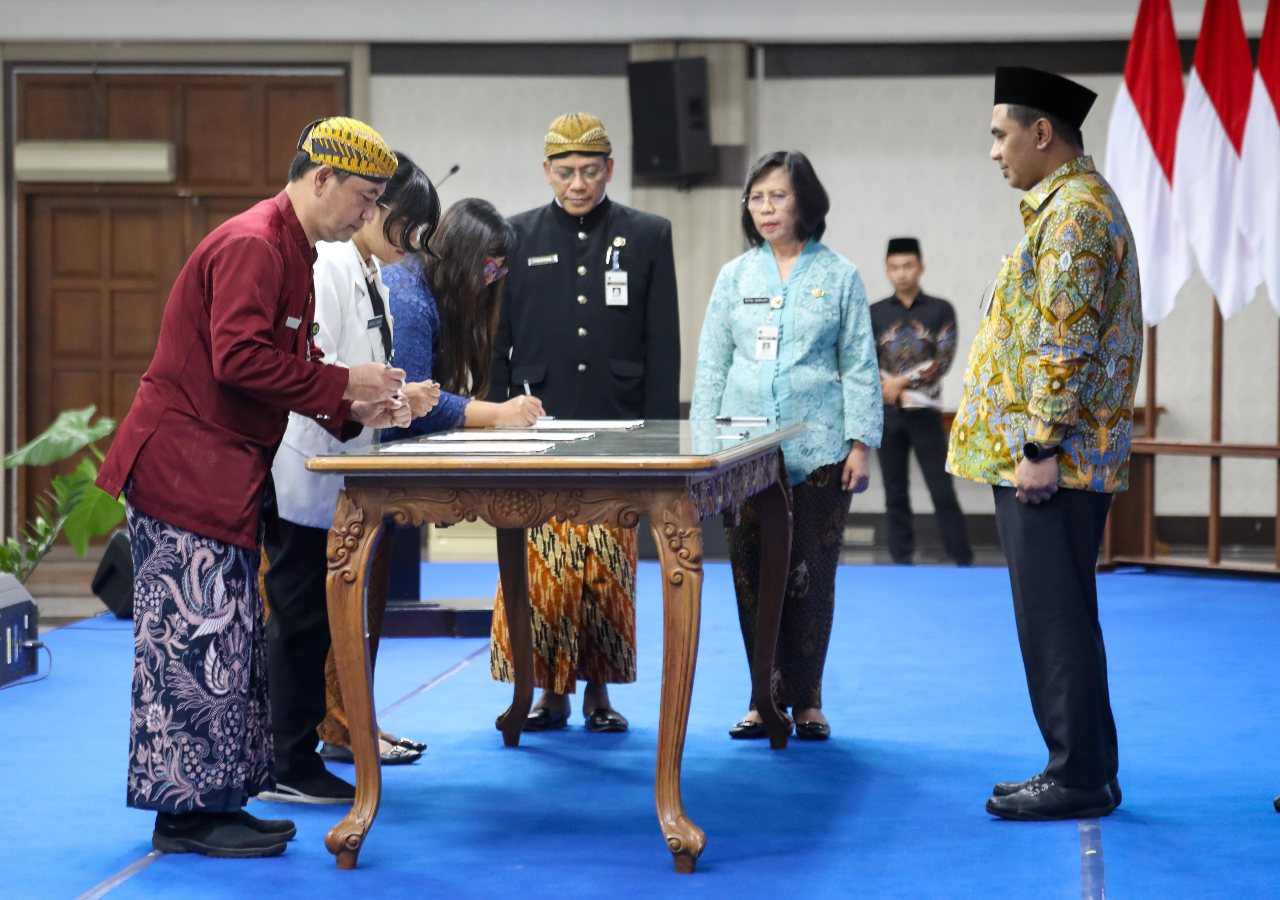 Lantik 183 Pejabat Fungsional, Taj Yasin Tekankan Integritas