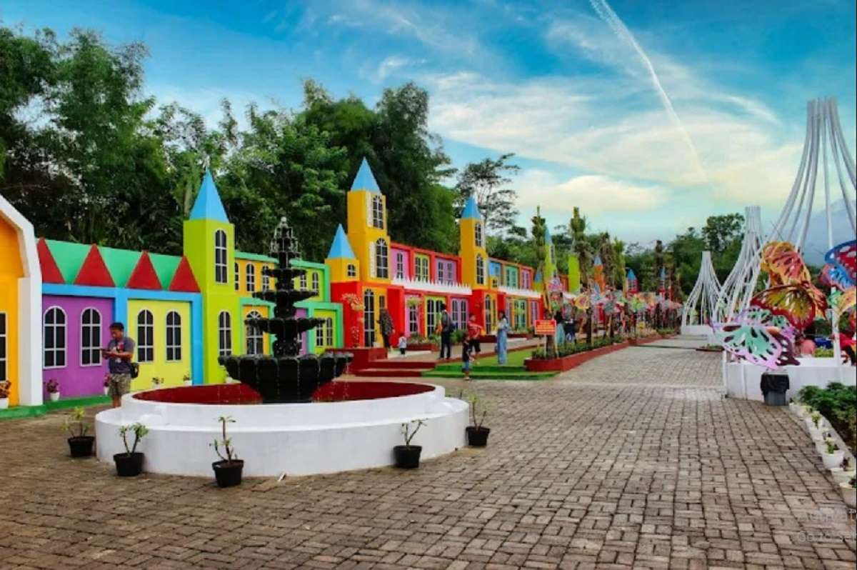 Serunya Liburan Keluarga di Destinasi Wisata Waykambang Edupark Batang dengan Wahana Seru dan Alam Asri