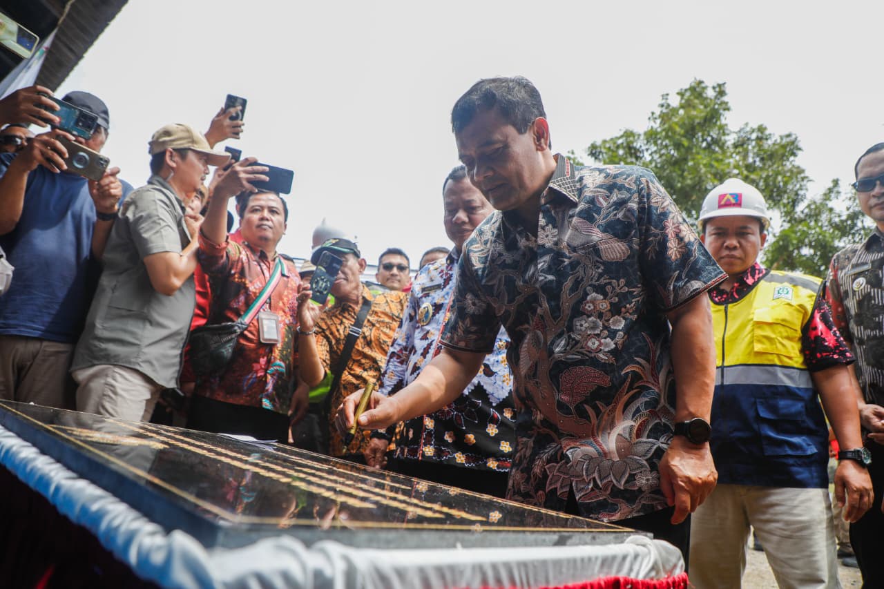 Diresmikan Ahmad Luthfi, Masyarakat Apresiasi Perbaikan Jalan Bumiayu–Salem