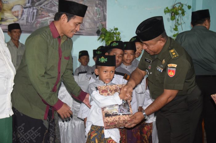 29 Anak Ikuti Khitanan Massal Kodim Pekalongan di Pajomblangan Pekalongan, Ini Harapan Masyarakat 