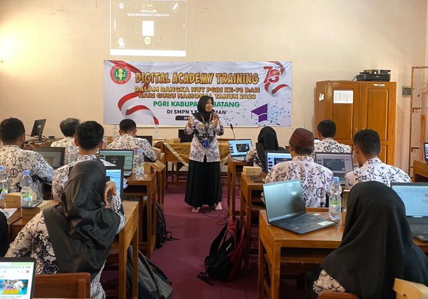 Update Teknologi, PGRI Batang Ajak Guru Buat Aplikasi Pembelajaran Mandiri 