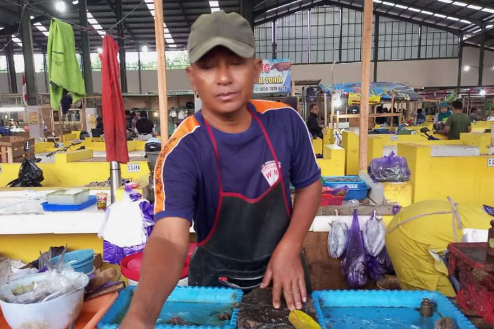 Usai Lebaran, Harga Ikan Laut Melonjak Drastis di Pasar Wiradesa