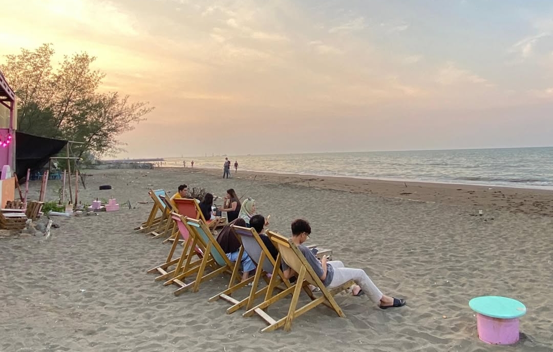 5 Objek Wisata di Batang yang Bisa Kamu Kunjungi Sebelum Ramadhan Bersama Keluarga