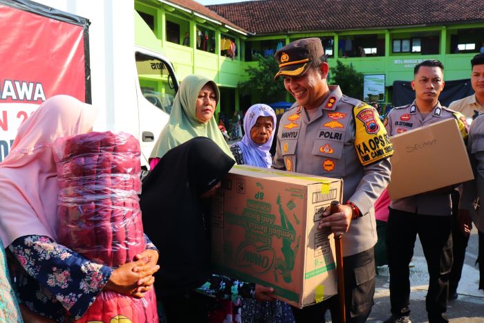 Banjir di Demak, Alumni Akpol Angkatan 2002 Berikan Bantuan