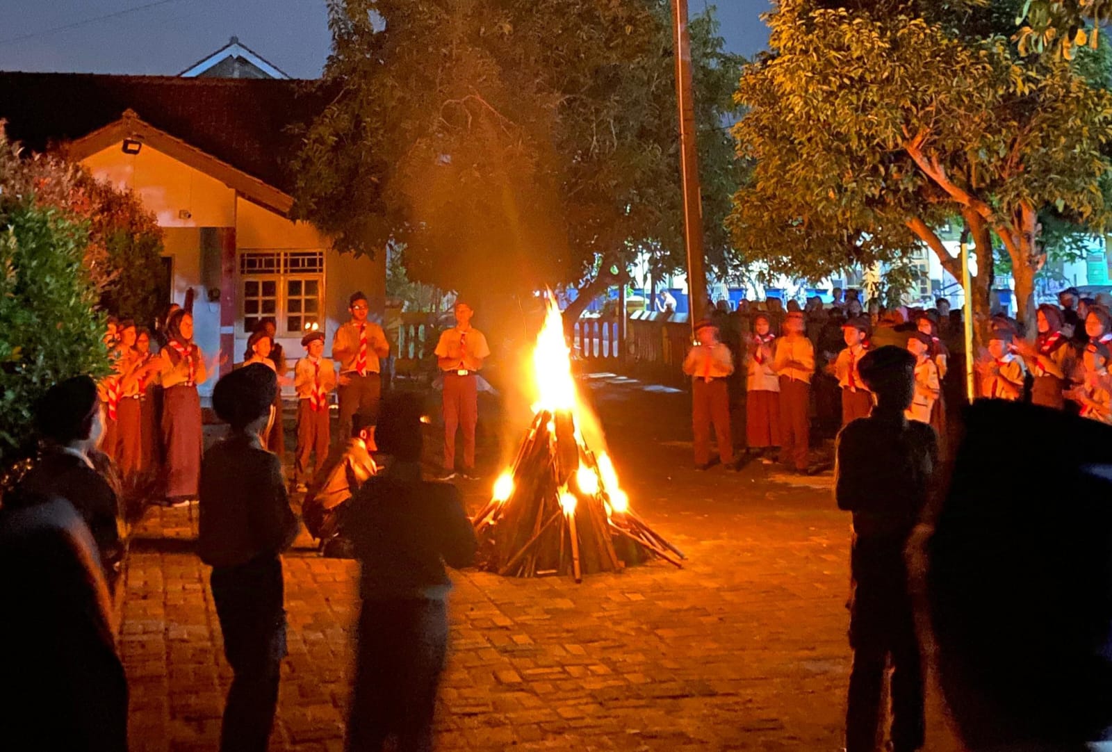 Gelar Persami, SDN Kasepuhan 07 Batang Siap Cetak Calon Pemimpin yang Peka Lingkungan Sekitar