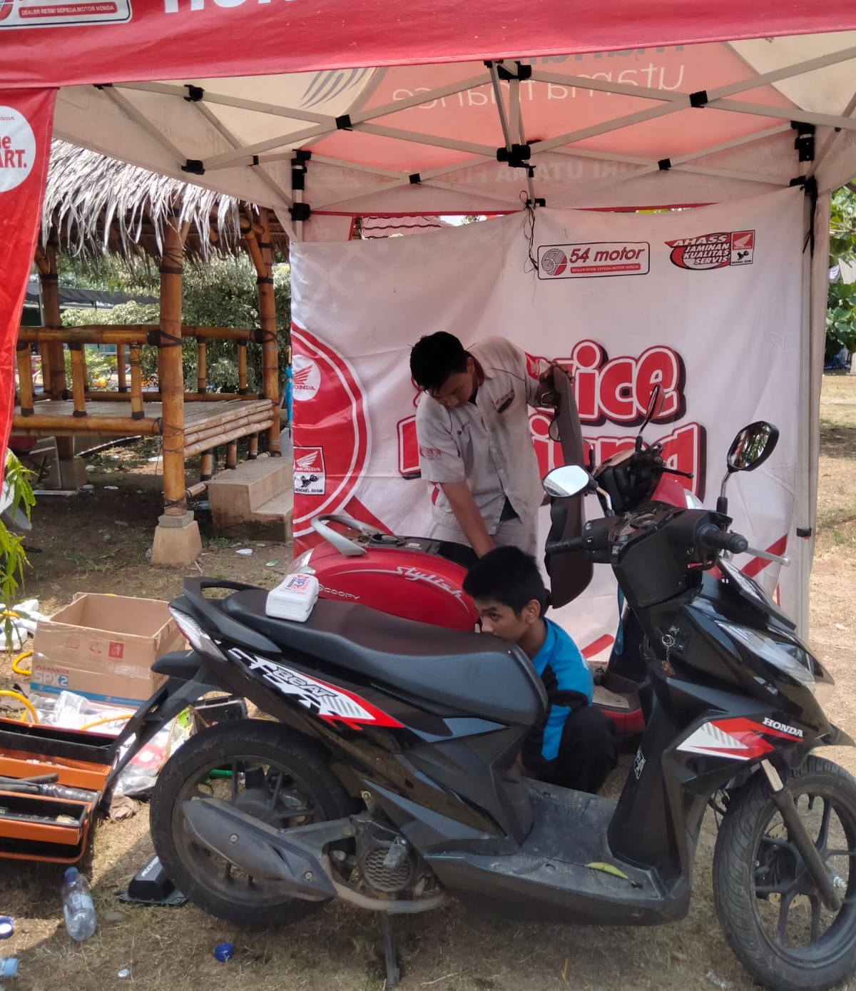 Manjakan Konsumen, Service Kunjung Ahass Hadir dengan Promo Paket Murah