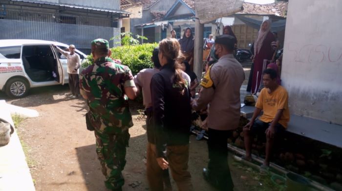 TNI-Polri Rujuk ODGJ dari Desa Proto Pekalongan Ke RSJ Soerojo Magelang
