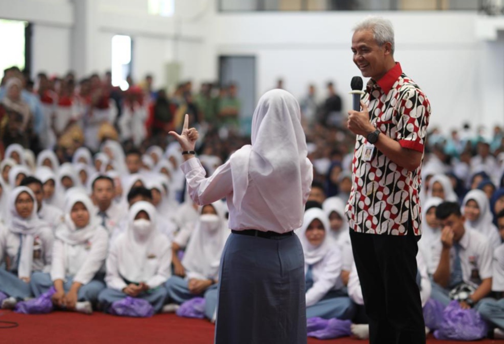 Buka Akses Pendidikan hingga Pelosok, Ganjar Kembali Resmikan SMK Negeri