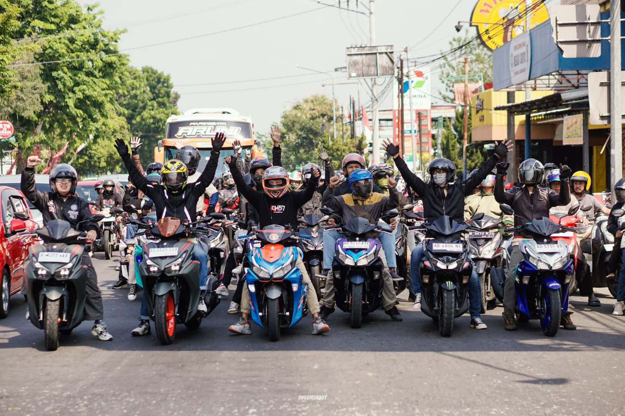 Gelar Gathering Aerox Alpha di Telaga Madirda, Jelajahi Lereng Gunung Lawu 