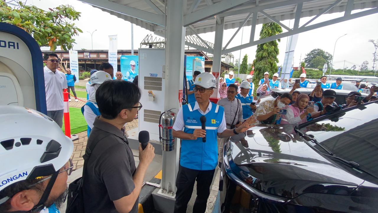 Miliki Hingga 500 SPKLU, PLN Dukung Kenyamanan Pengguna Mobil Listrik saat Libur Nataru