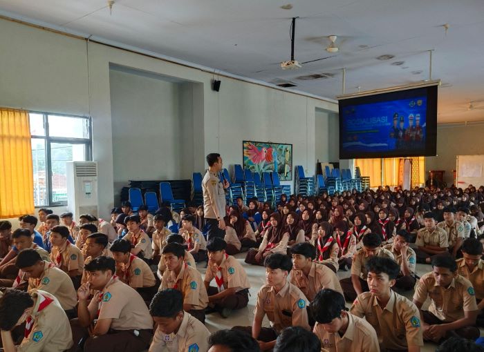 Usung Prinsip BETAH, Polres Pekalongan Sosialisasikan Penerimaan Anggota Polri TA 2025 di SMAN 1 Bojong