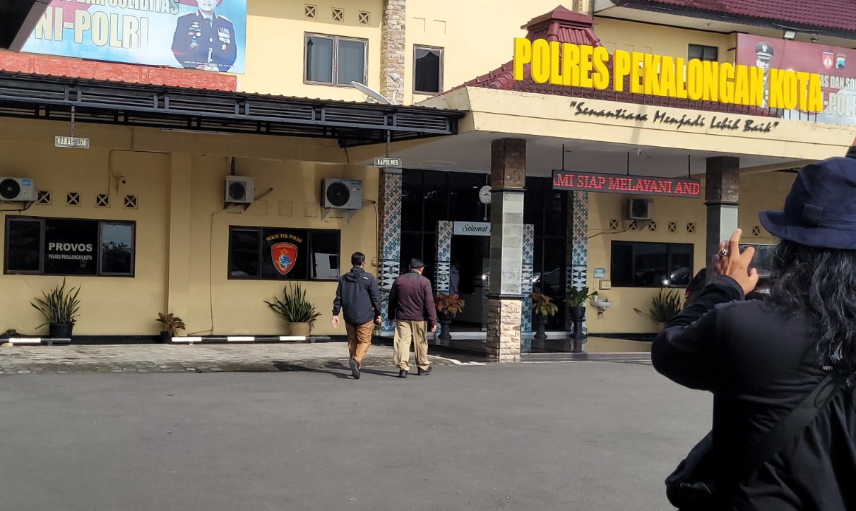 Sejumlah Pejabat Pemkab Pekalongan Diperiksa KPK di Mapolres Pekalongan Kota