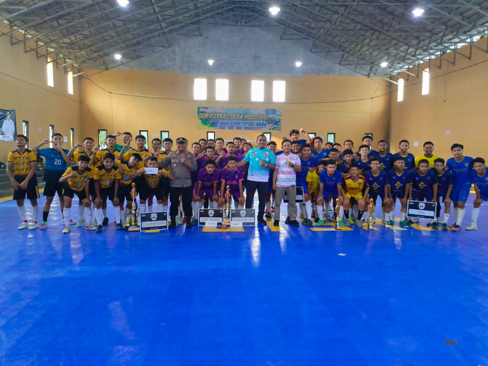 Kalahkan SMKN Sragi, SMAN 1 Bojong Juara Student Futsal Championship 2023 Pekalongan