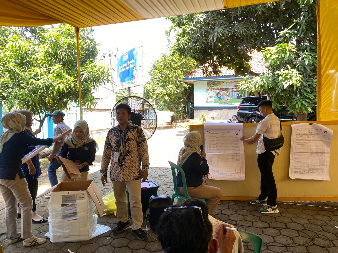 PPK Kecamatan Kandeman Optimis Rampungkan Rekapitulasi Suara tingkat Kecamatan Dalam 4 Hari