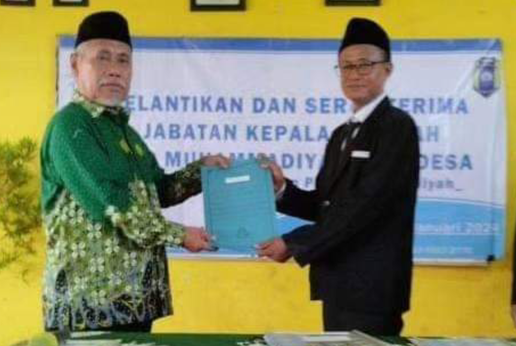 Pelantikan dan Serah Terima Jabatan Kepala SMP Muhammadiyah Wiradesa