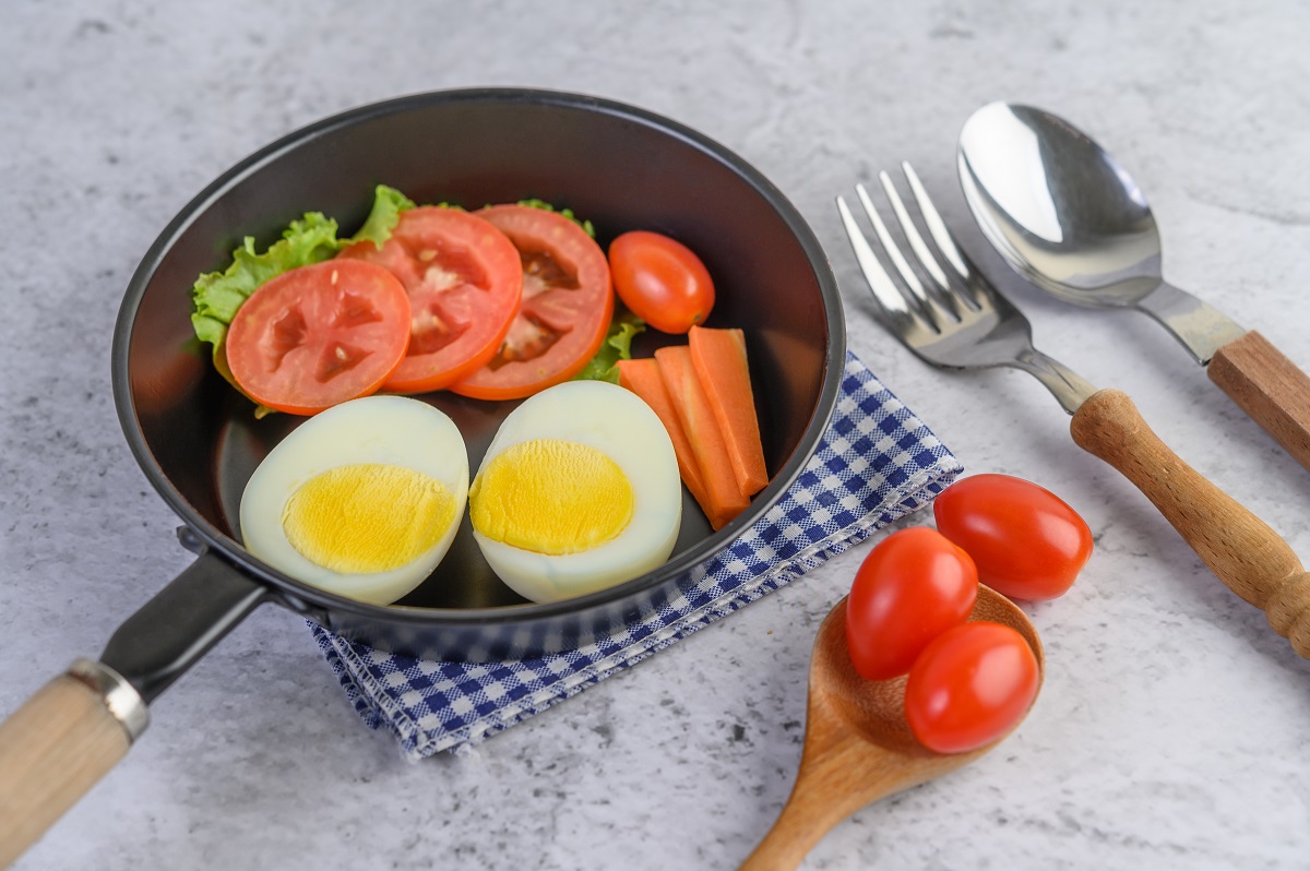 Makan Telur Rebus Malam Hari Bikin Berat Badan Turun dan Tidur Nyenyak, Bernahkah? Simak Penjelasanya