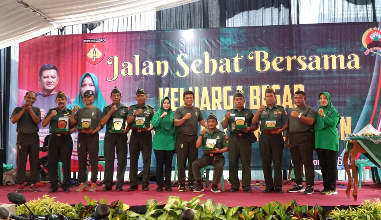 Jalan Sehat Bersama, Dandim Pekalongan Kembali Tekankan Netralitas TNI pada Pemilu 2024