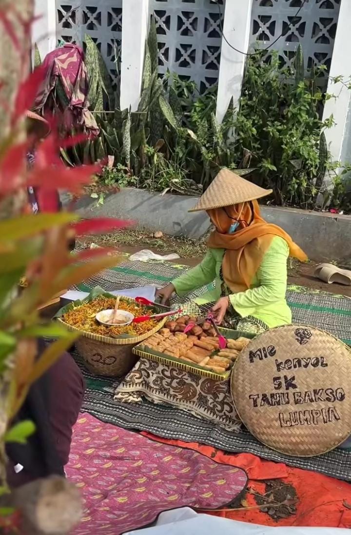 Bikin Nostalgia, UMKM Center Pekalongan Hidupkan Kembali Kuliner Tempo Dulu