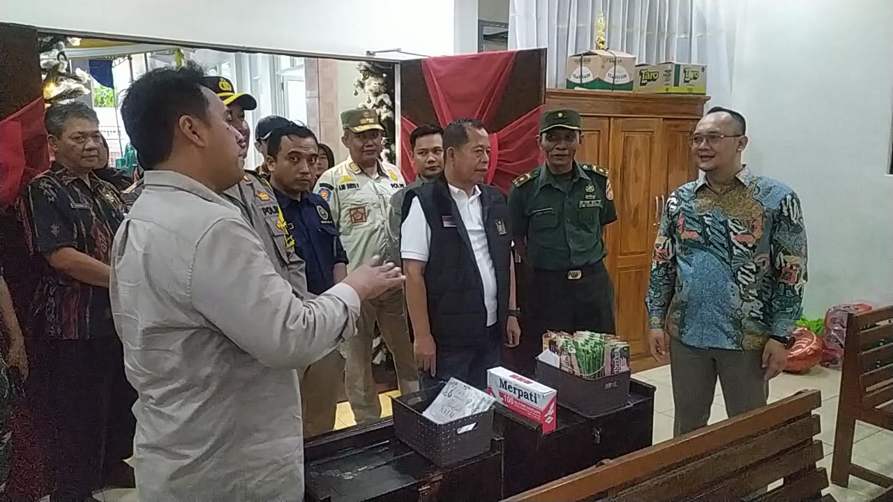 Forkopimda Kabupaten Pekalongan Cek Gereja dan Pos Pengamanan, Pastikan Perayaan Nataru Aman