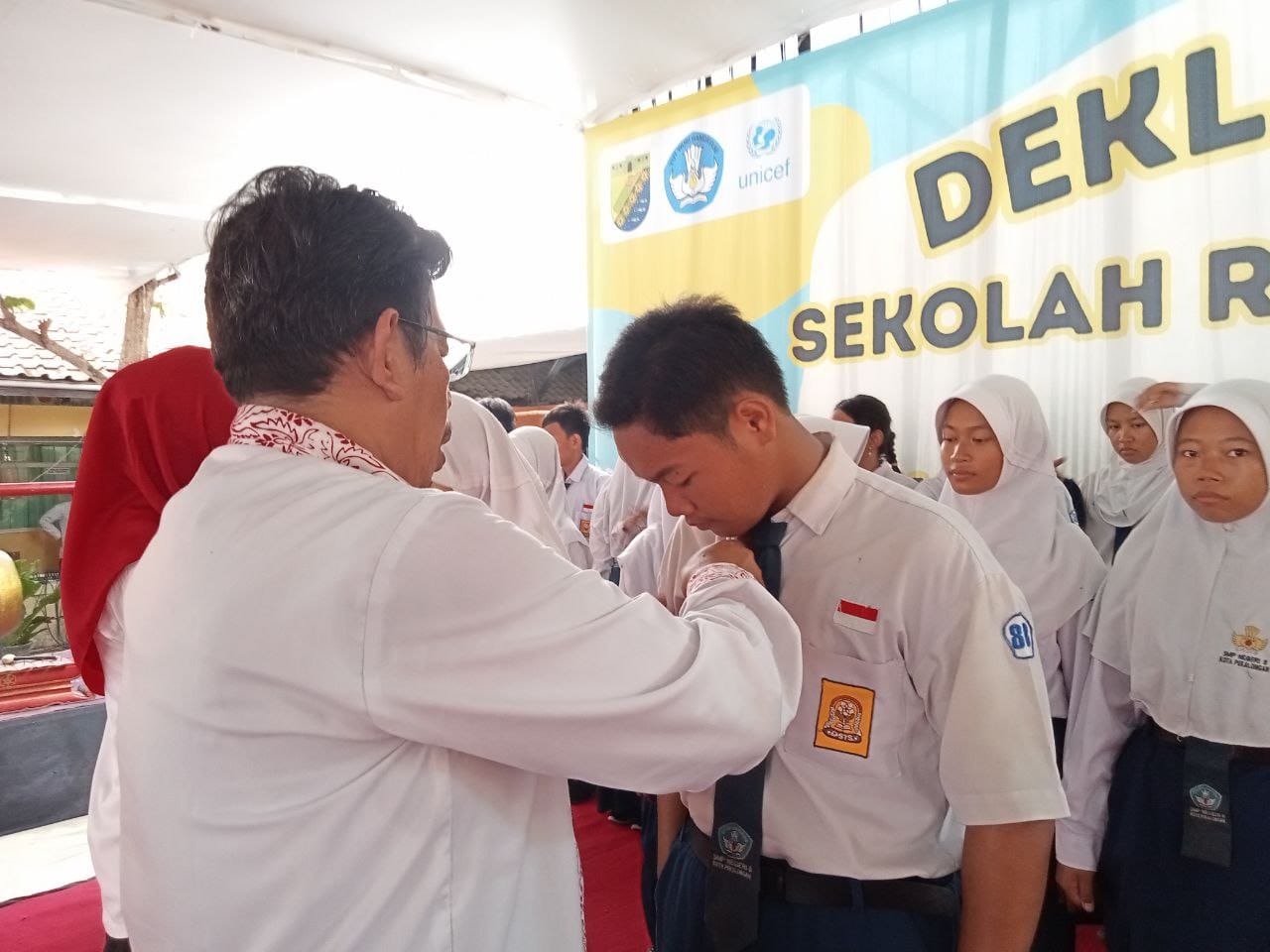 SMPN 8 Pekalongan Kukuhkan Puluhan Kader Perubahan 