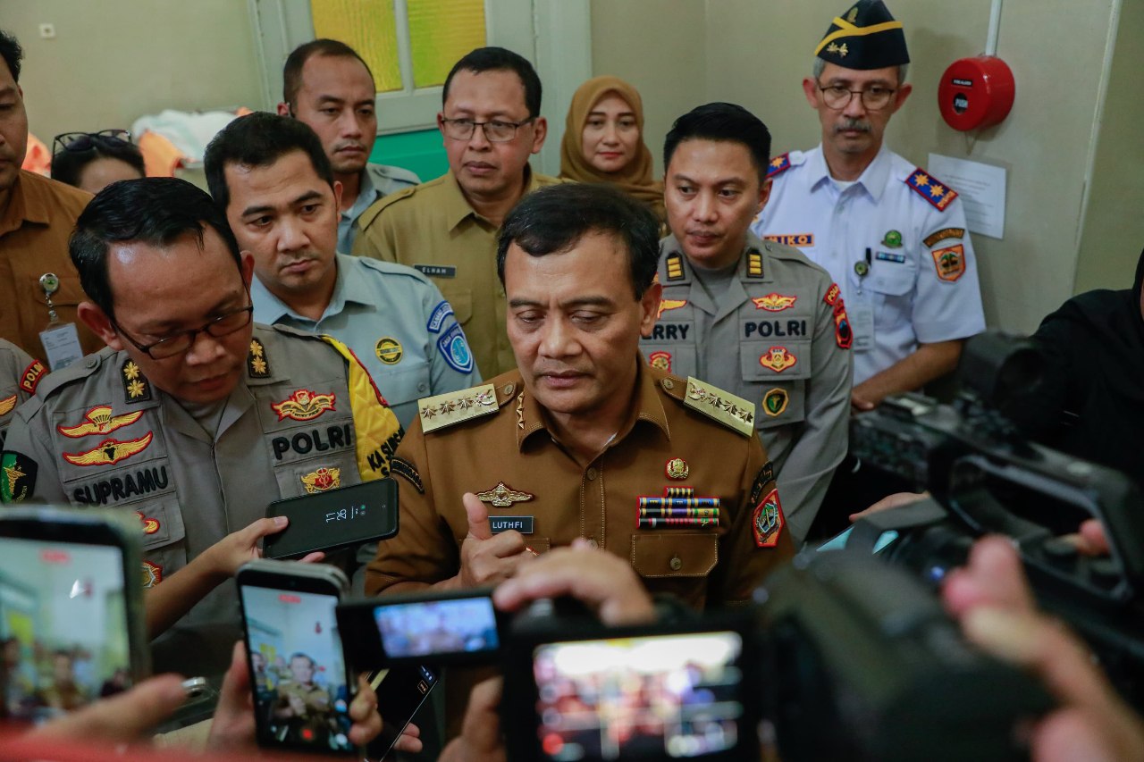 Gubernur Luthfi Pastikan Tanggung Seluruh Proses Pemulangan Korban Kecelakaan Bus di Exit Tol Krapyak