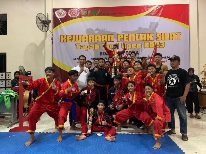 Tapak Suci SMK Muhamka Kajen Juara Umum Tapak Suci Open 2023 Tingkat SLTA