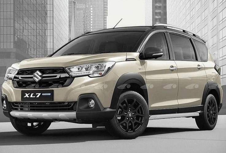 Perbandingan Mobil Toyota Rush GR Sport 2024 dengan Suzuki XL-7 2024, Pilih yang Mana