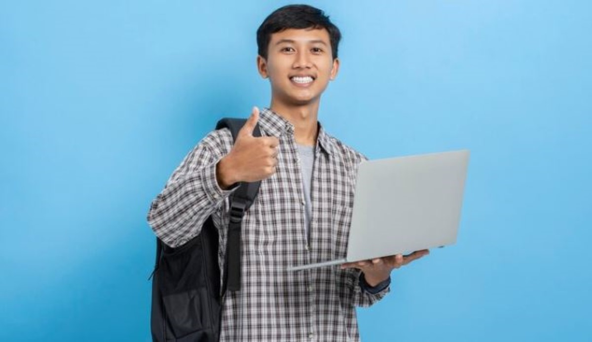 4 Cara Merawat Laptop Acer yang Baik dan Benar, Simak  Rekomendasi Laptop yang Cocok untuk Mahasiswa