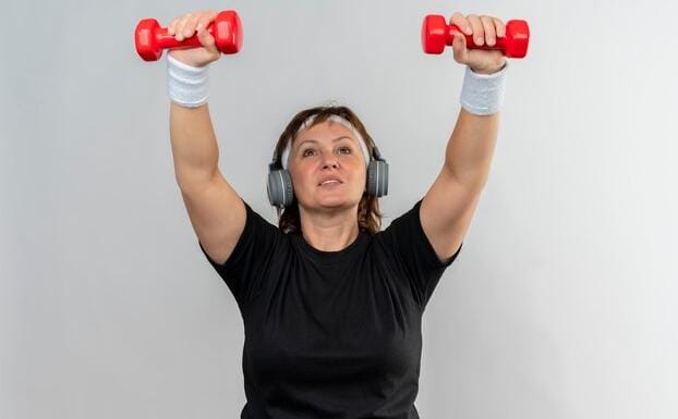 Praktis Bisa Dilakukan di Rumah, Ini 4 Jenis Latihan Angkat Beban Menurunkan Berat Badan untuk Pemula