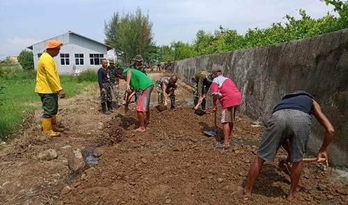 Jalan Rusak Akibat Rob di Desa Tegaldowo Pekalongan Dibangun dengan Program TMMD Sengkuyung II Tahun 2024