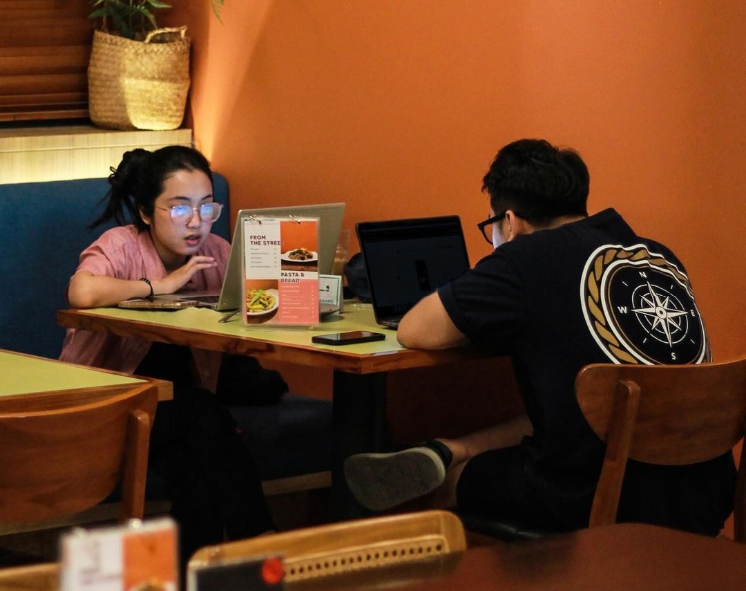5 Cafe Instagramable dan Nyaman di Jakarta Selatan Sayang Jika Harus Dilewatkan!